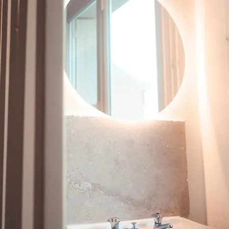 L'etape - La Maison Des Amis