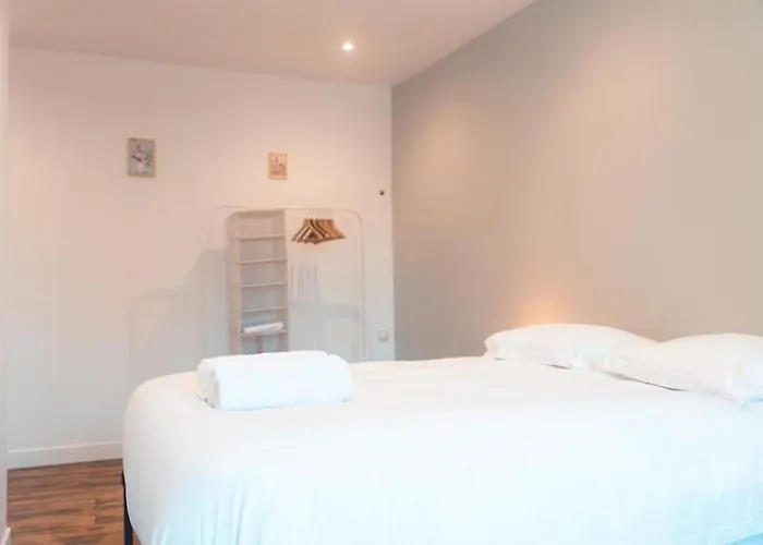 L'etape - La Maison Des Amis